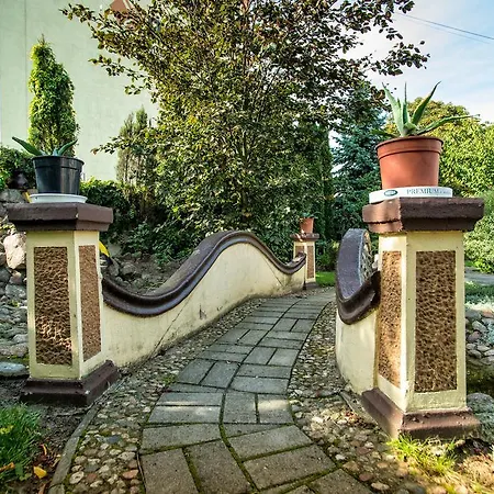 Готель Pietrak Тшемешно